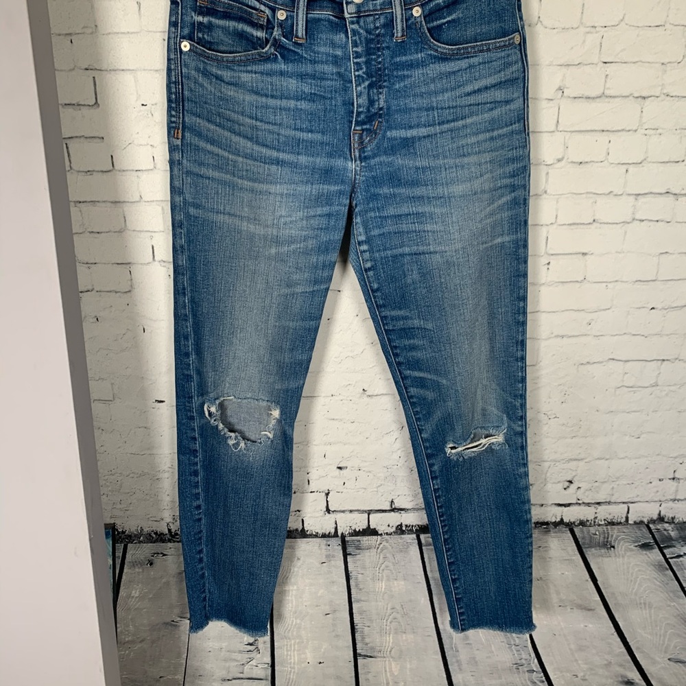 Madewell 9” High Riser Skinny Crop Jeans - Picture 3 of 10